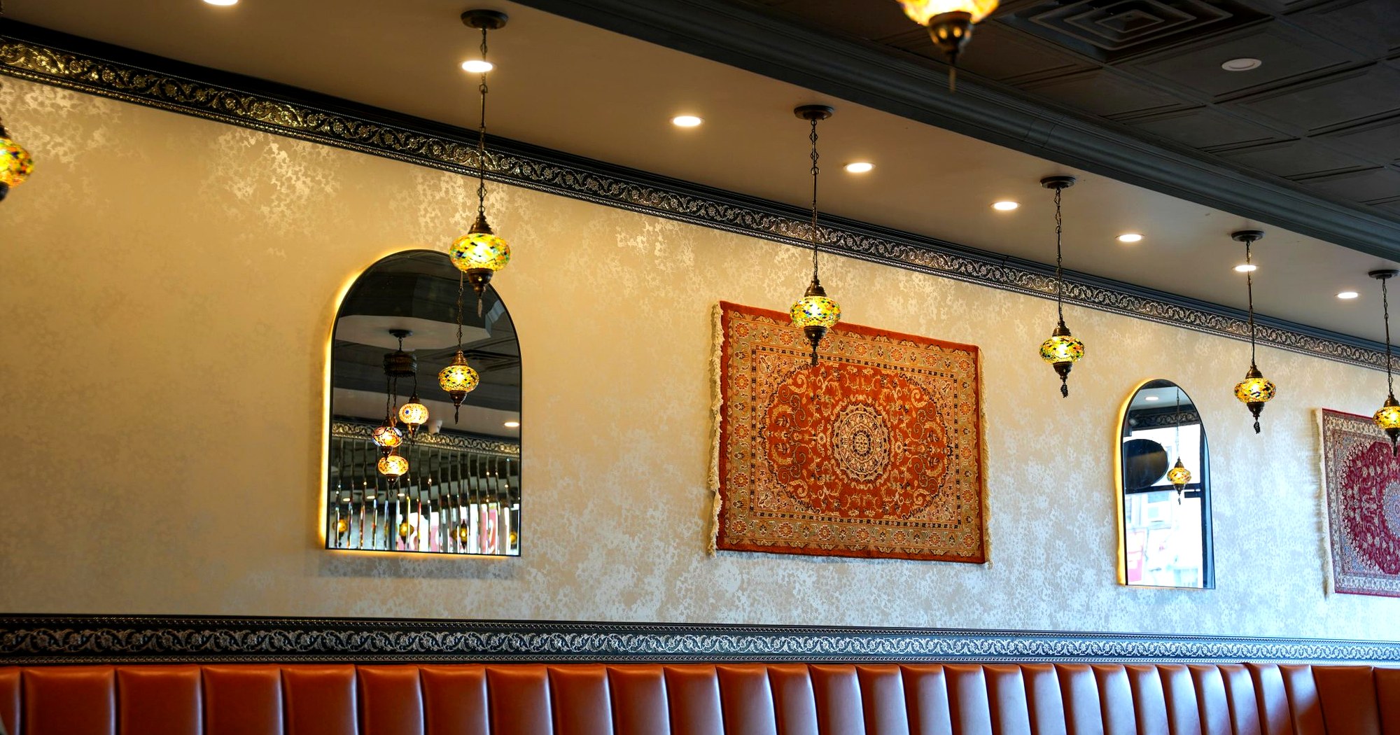 Kandahar Restaurant dining room in Iselin NJ